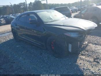  Salvage Lamborghini Urus