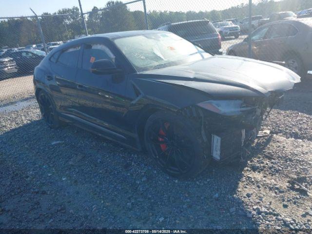  Salvage Lamborghini Urus
