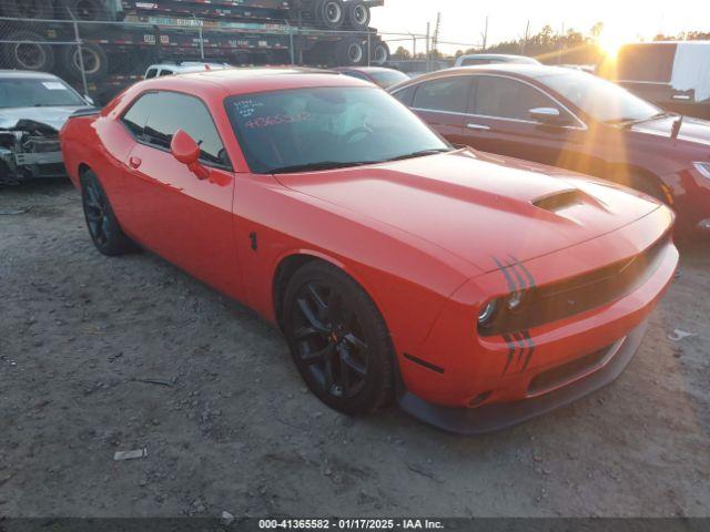  Salvage Dodge Challenger