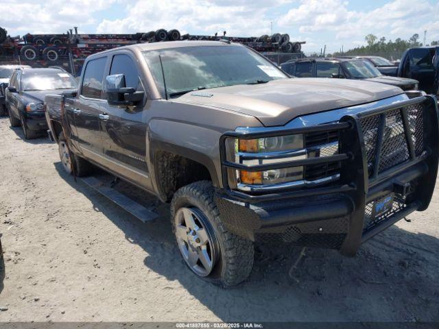  Salvage Chevrolet Silverado 2500