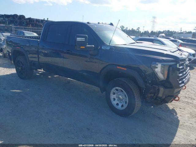  Salvage General Motors Sierra 2500HD