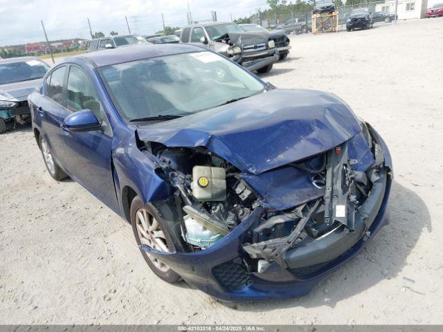  Salvage Mazda Mazda3