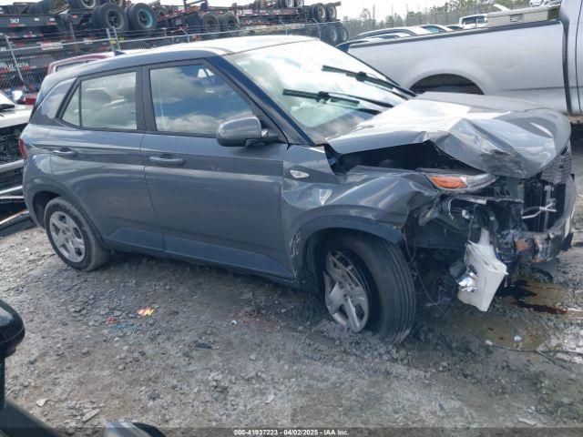  Salvage Hyundai VENUE