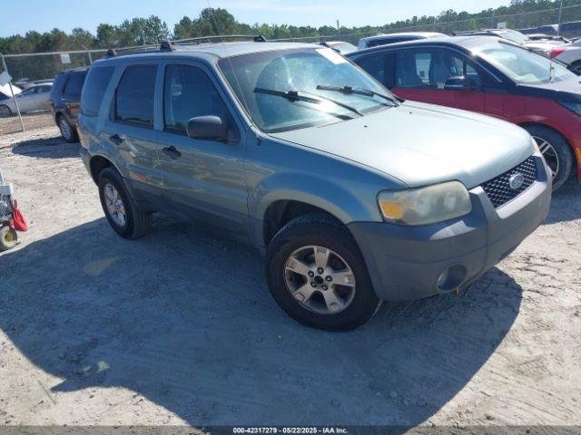  Salvage Ford Escape