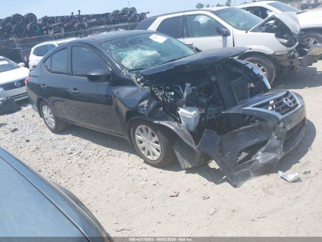  Salvage Nissan Versa