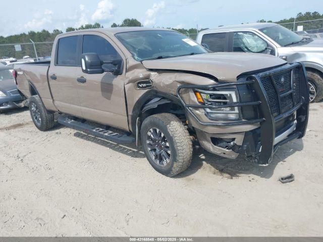  Salvage Nissan Titan