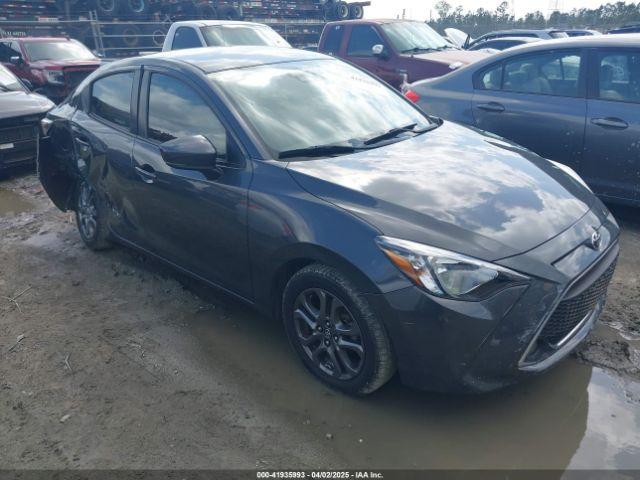  Salvage Toyota Yaris