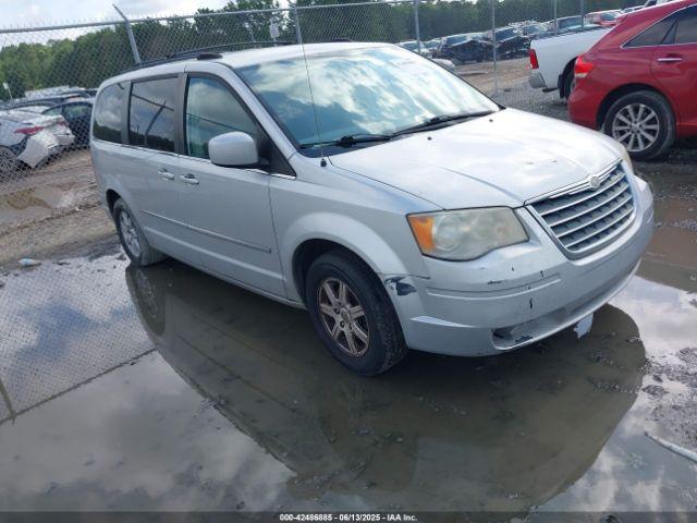  Salvage Chrysler Town & Country