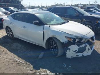  Salvage Nissan Maxima
