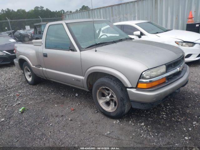  Salvage Chevrolet S-10
