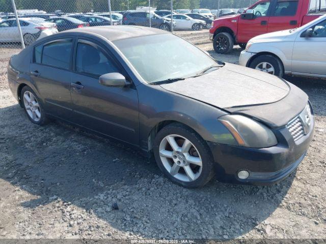 Salvage Nissan Maxima
