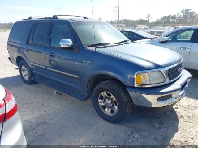  Salvage Ford Expedition