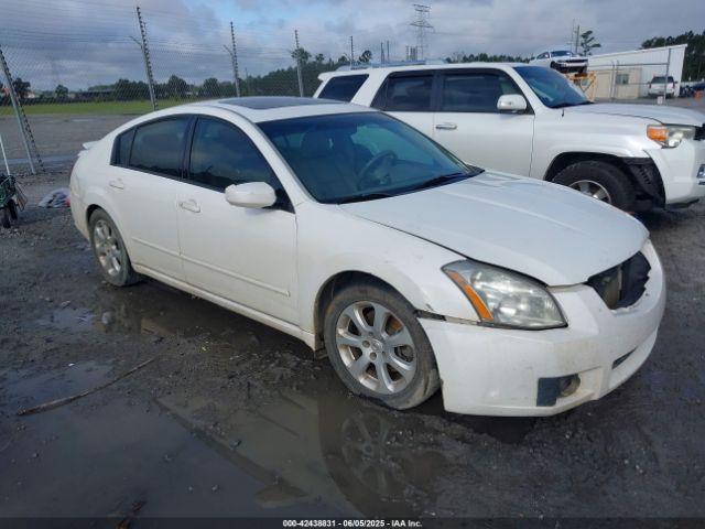  Salvage Nissan Maxima