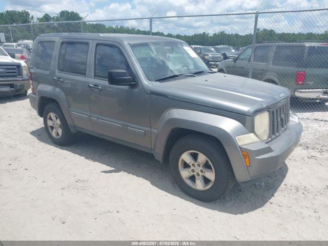  Salvage Jeep Liberty
