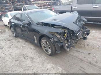  Salvage Kia Stinger