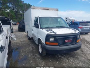  Salvage General Motors Savana Cutaway