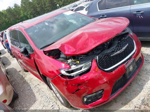  Salvage Chrysler Pacifica