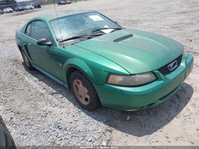  Salvage Ford Mustang