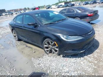  Salvage Chrysler 200