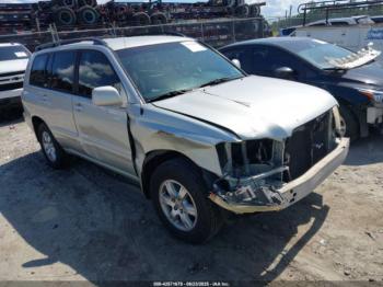  Salvage Toyota Highlander