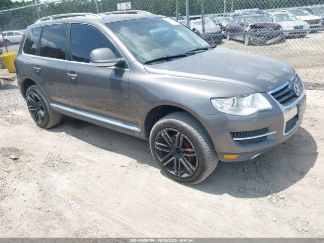 Salvage Volkswagen Touareg
