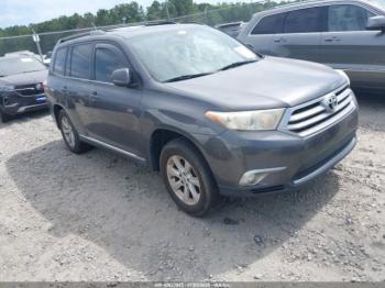  Salvage Toyota Highlander