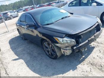  Salvage Nissan Maxima