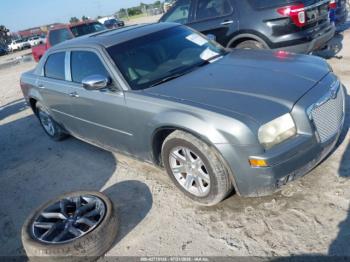  Salvage Chrysler 300