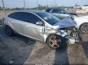  Salvage Ford Focus