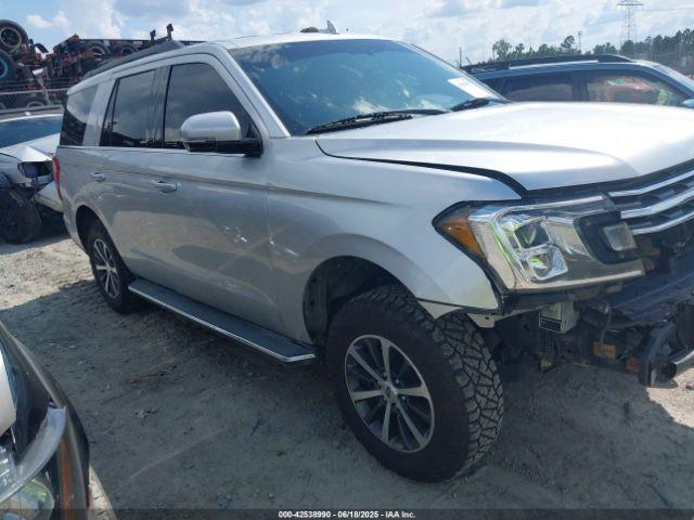  Salvage Ford Expedition