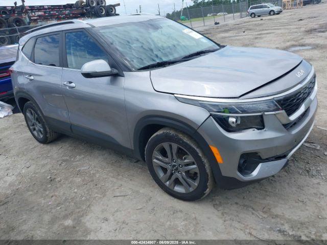  Salvage Kia Seltos
