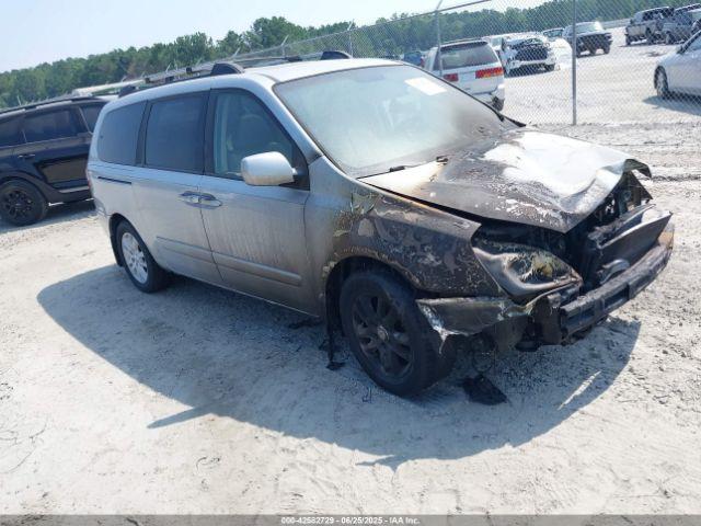  Salvage Kia Sedona