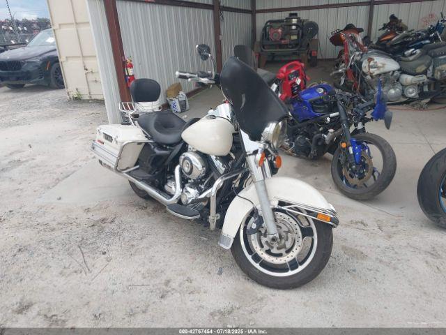  Salvage Harley-Davidson Flhp