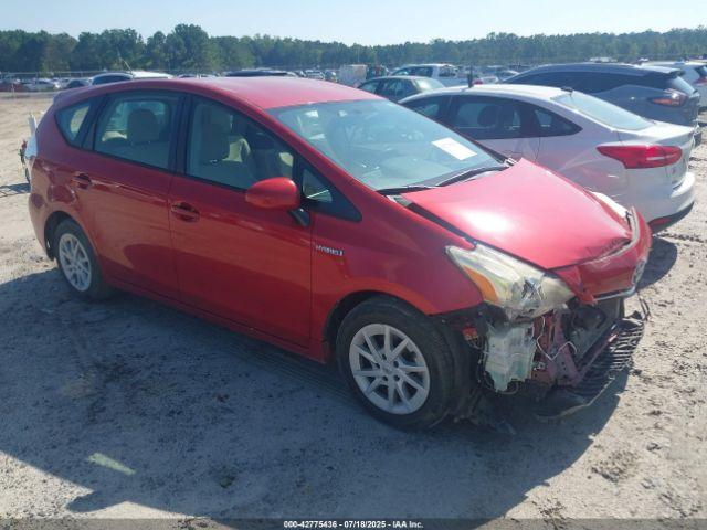  Salvage Toyota Prius v