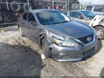  Salvage Nissan Altima