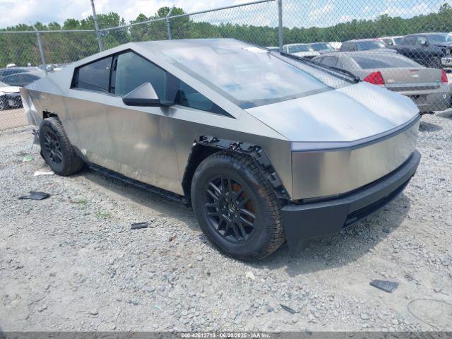  Salvage Tesla Cybertruck