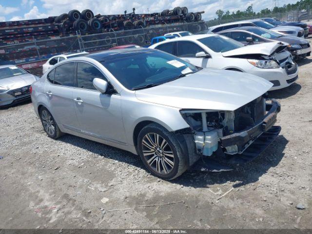  Salvage Kia Cadenza