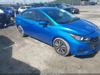  Salvage Nissan Versa