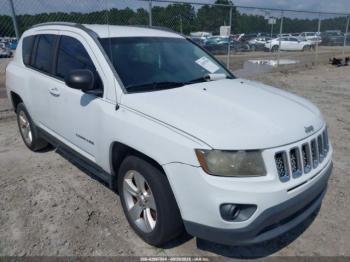  Salvage Jeep Compass