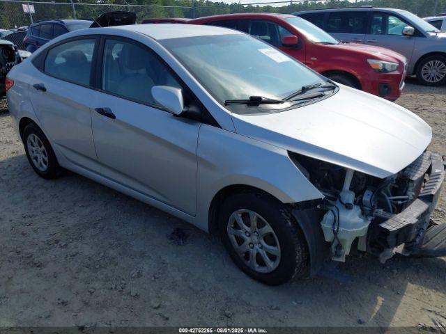  Salvage Hyundai ACCENT