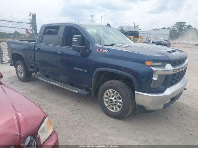  Salvage Chevrolet Silverado 2500