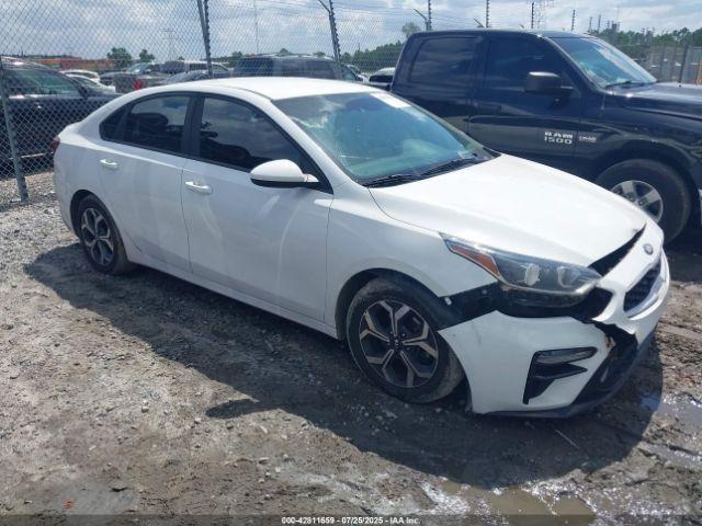  Salvage Kia Forte