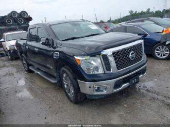  Salvage Nissan Titan