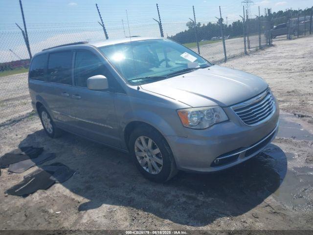  Salvage Chrysler Town & Country