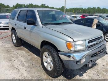  Salvage Toyota 4Runner