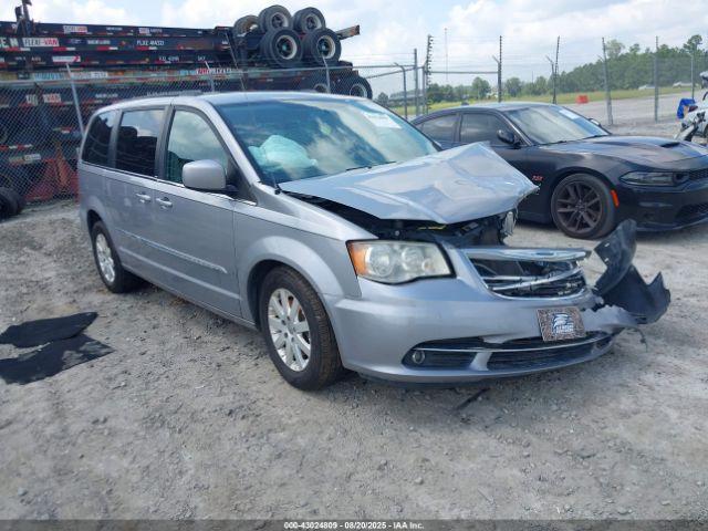  Salvage Chrysler Town & Country