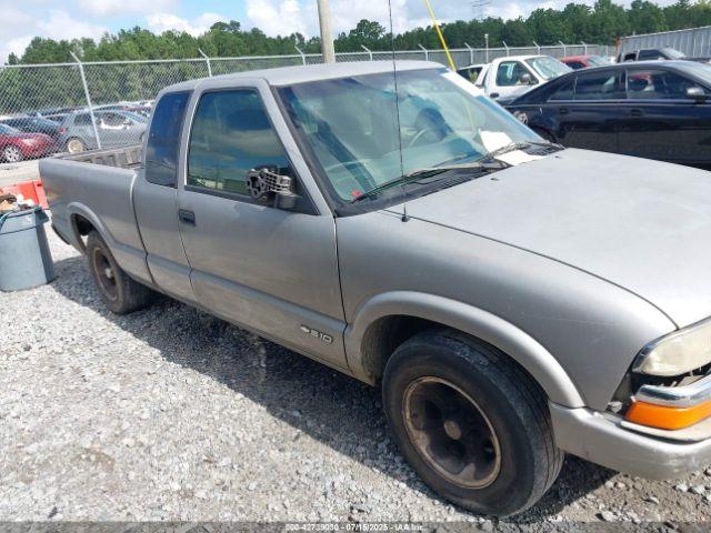  Salvage Chevrolet S-10