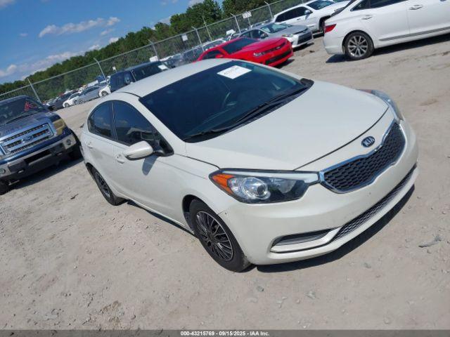  Salvage Kia Forte