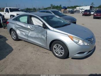  Salvage Hyundai SONATA
