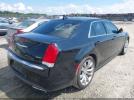 Chrysler 300 Limited Image 6